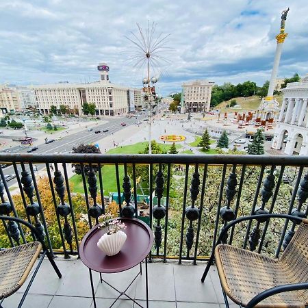 Amazing View Of Independence Square Apartamento Kiev Exterior foto