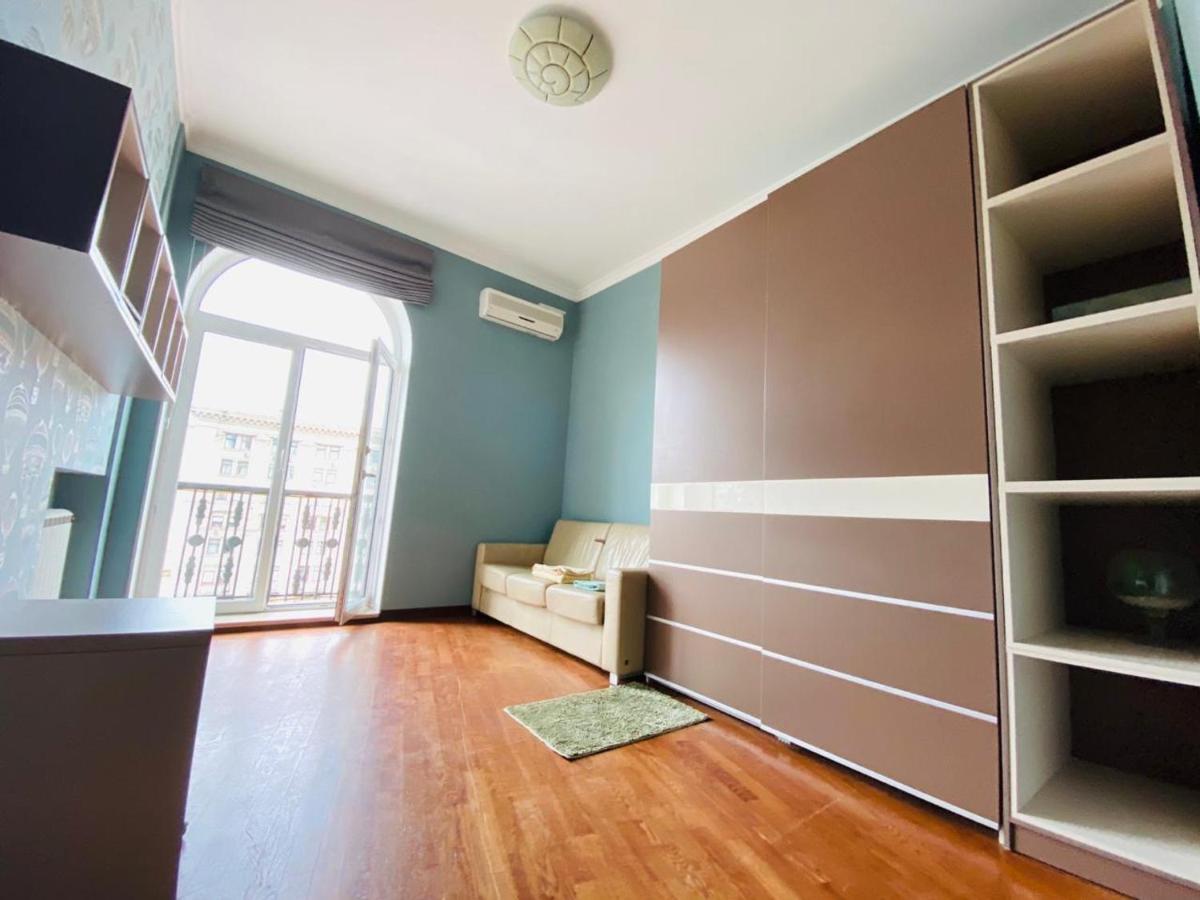 Amazing View Of Independence Square Apartamento Kiev Exterior foto