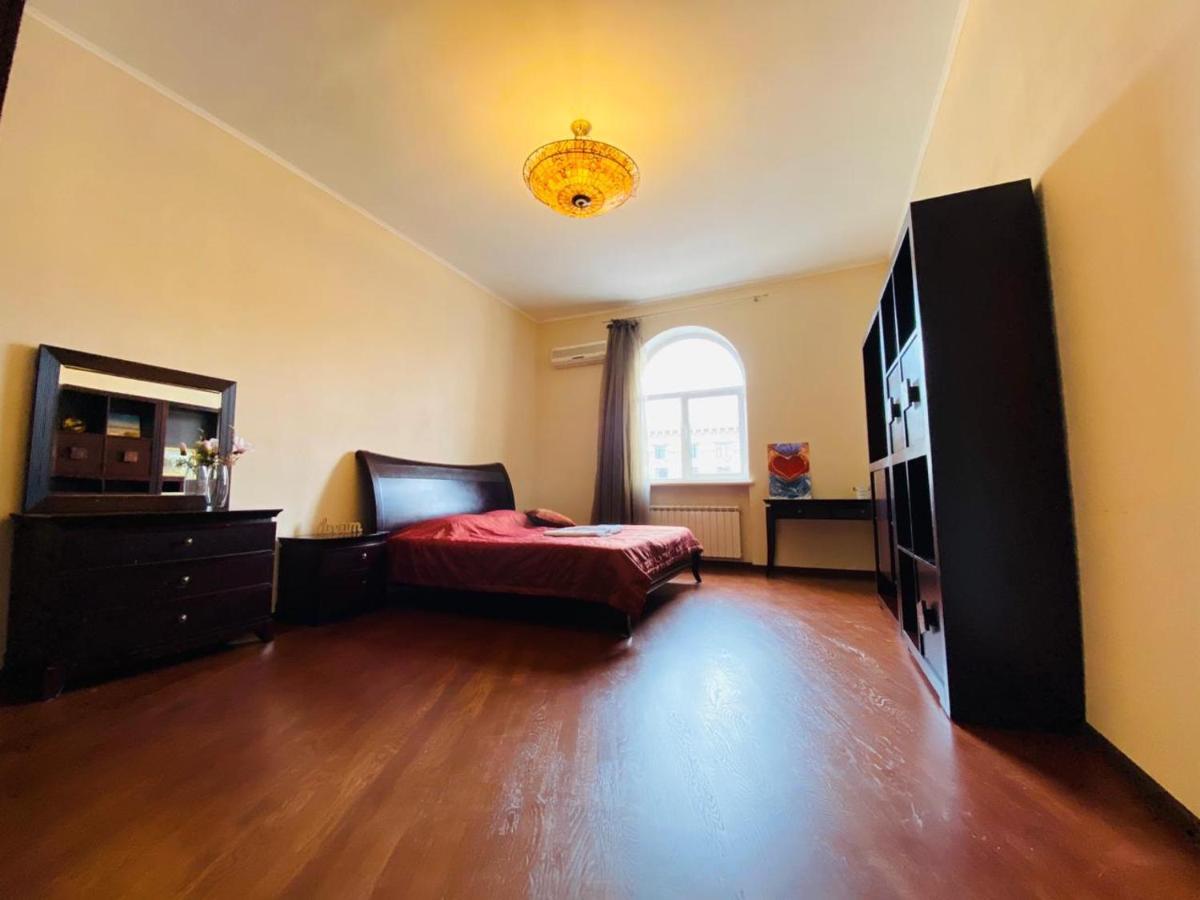 Amazing View Of Independence Square Apartamento Kiev Exterior foto